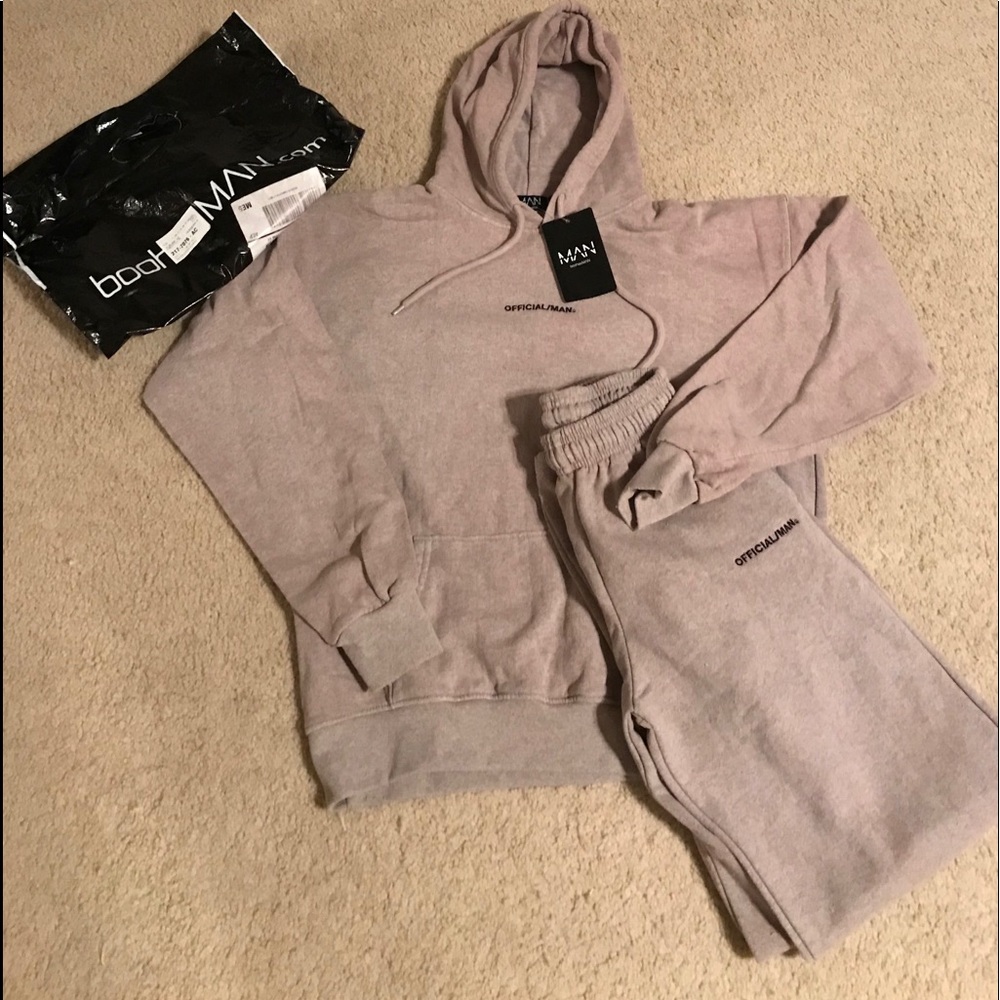 Boohoo man sweatsuit Sz small new with tags